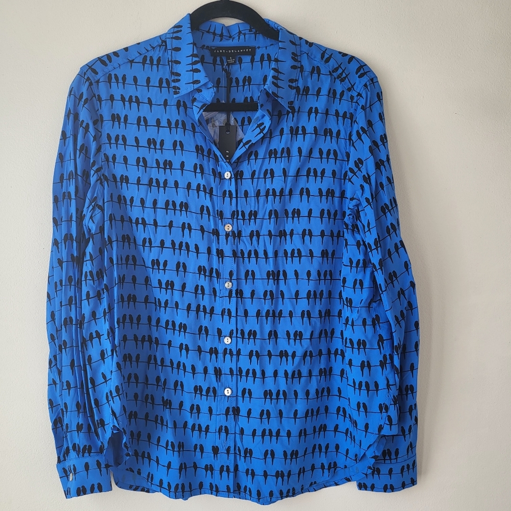 Jane+Delancey Blue Bird Patterned V-neck Button Down Blouse Shirt Sz S